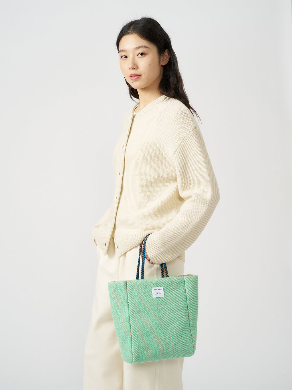 Eya Cotton and Linen Hand-carry Bag