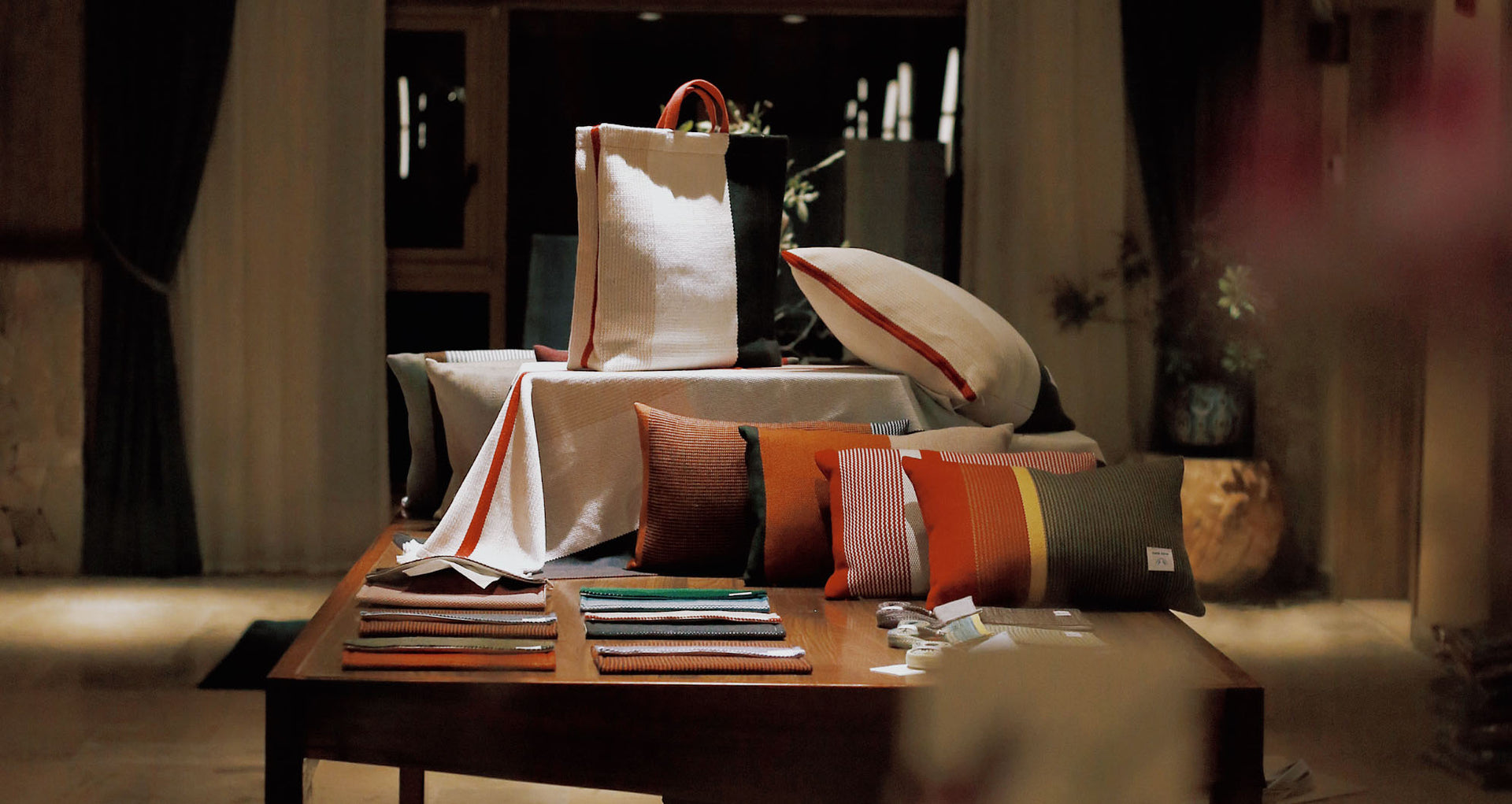 naze naze's Stockists